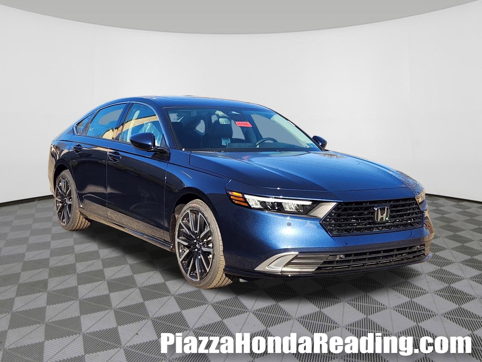 2025 Honda Accord Hybrid Touring's photo