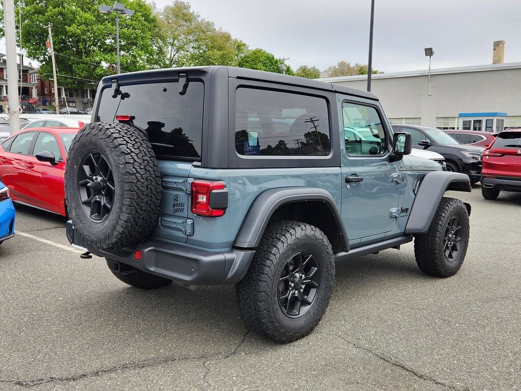 Used 2024 Jeep Wrangler Willys SUV