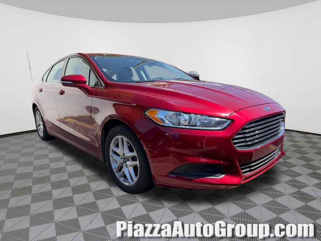 2013 Ford Fusion SE I4 FWD's photo