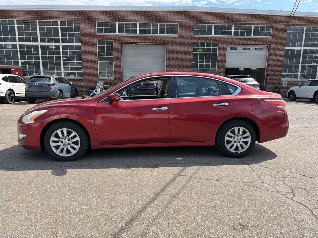 Used 2013 Nissan Altima 2.5 S Sedan