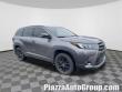 Used 2019 Toyota Highlander SE SUV