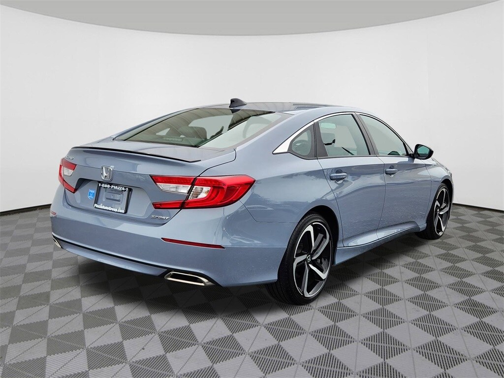 2022 Honda Accord Sport photo 4