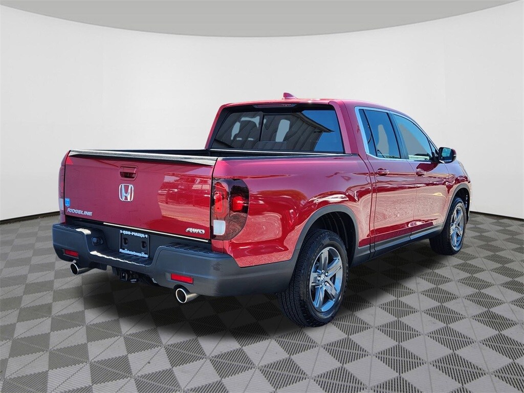 2023 Honda Ridgeline RTL photo 2