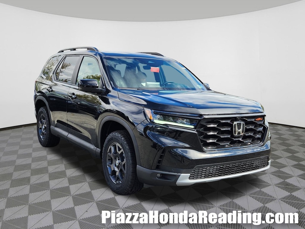 New 2025 Honda Pilot TrailSport SUV