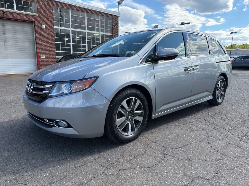 Used 2017 Honda Odyssey Touring Minivan/Van