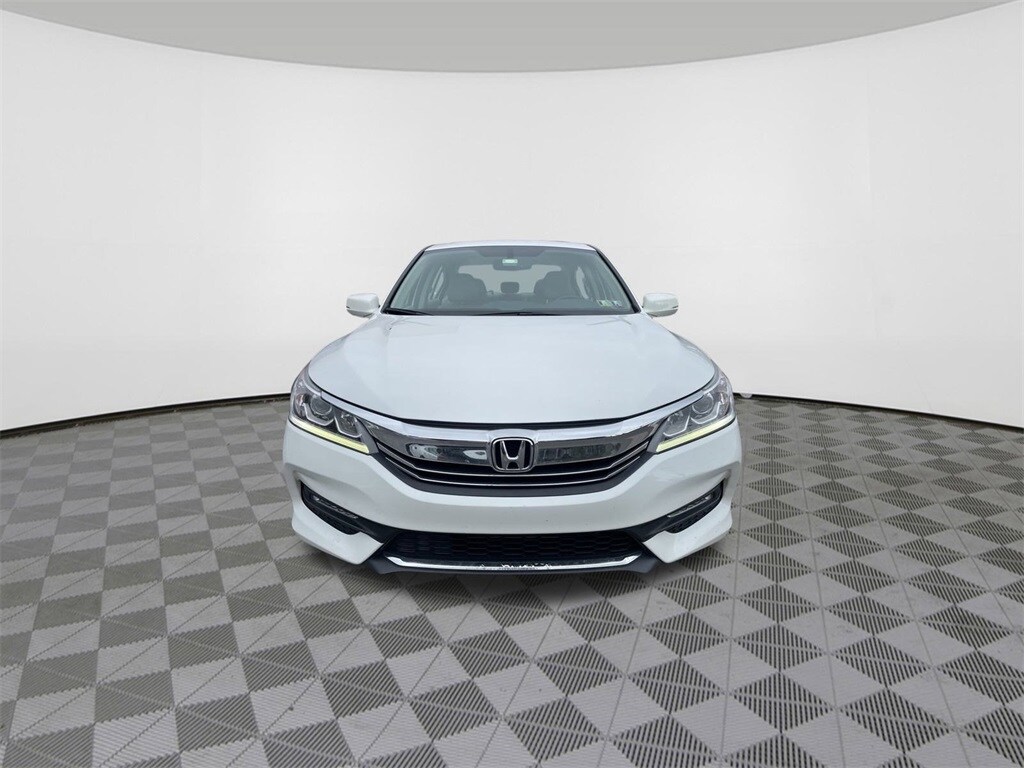 2016 Honda Accord EX-L photo 2