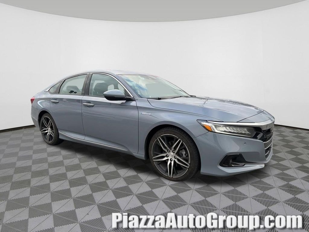 Certified 2022 Honda Accord Hybrid Touring Sedan