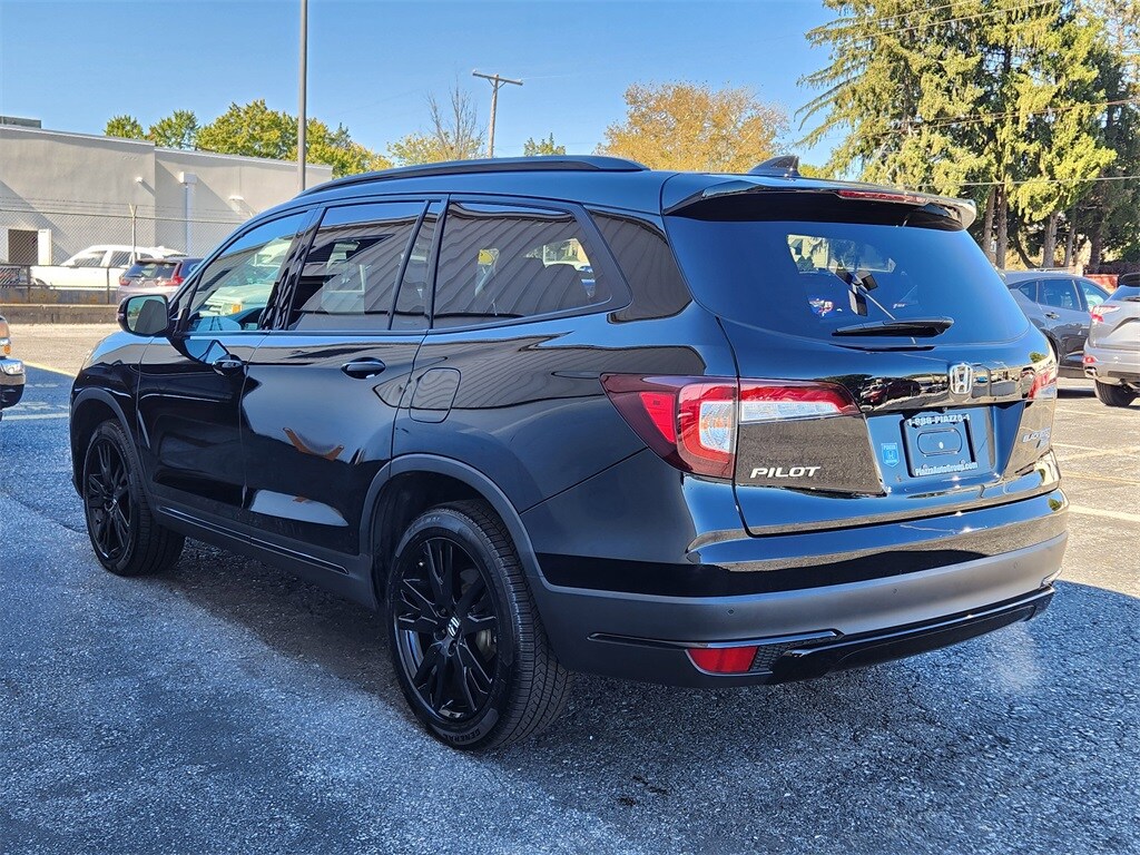 2022 Honda Pilot Black Edition photo 2