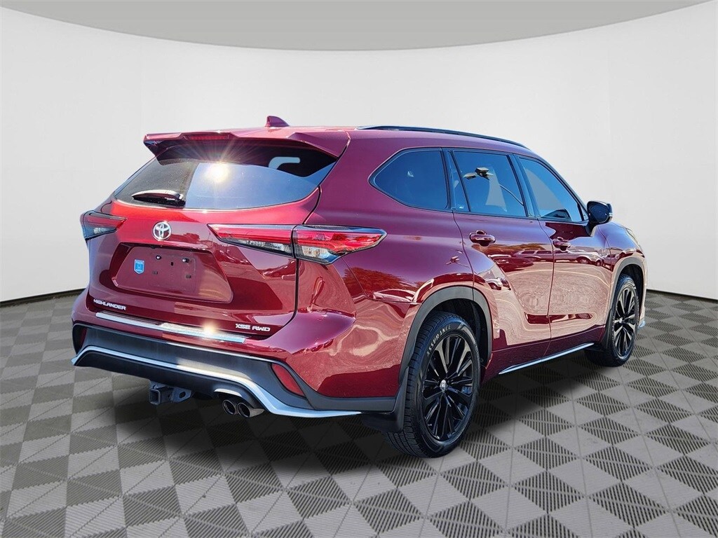 2023 Toyota Highlander XSE photo 4