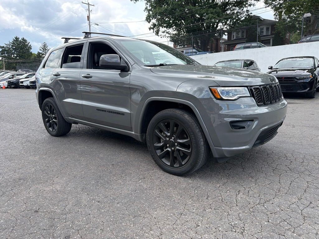 Used 2021 Jeep Grand Cherokee Laredo X SUV