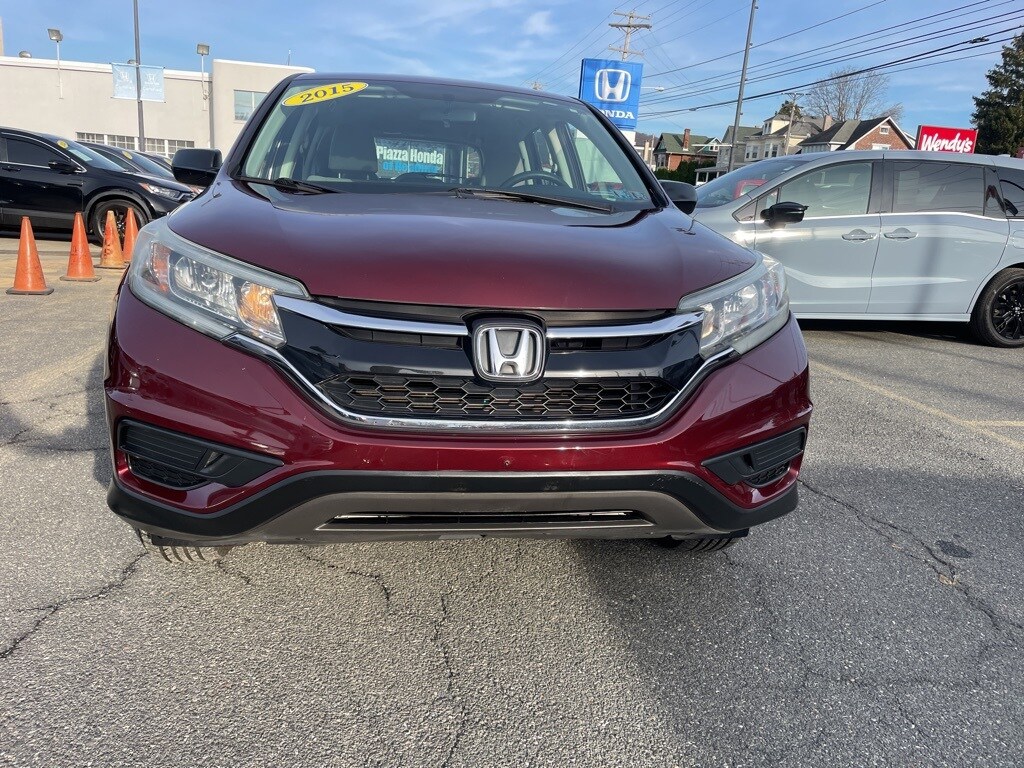 2015 Honda CR-V LX photo 2