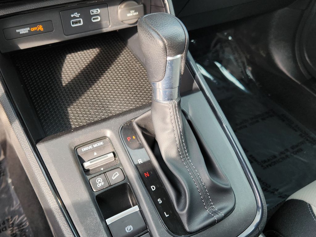 2025 Honda CR-V EX - Photo 22