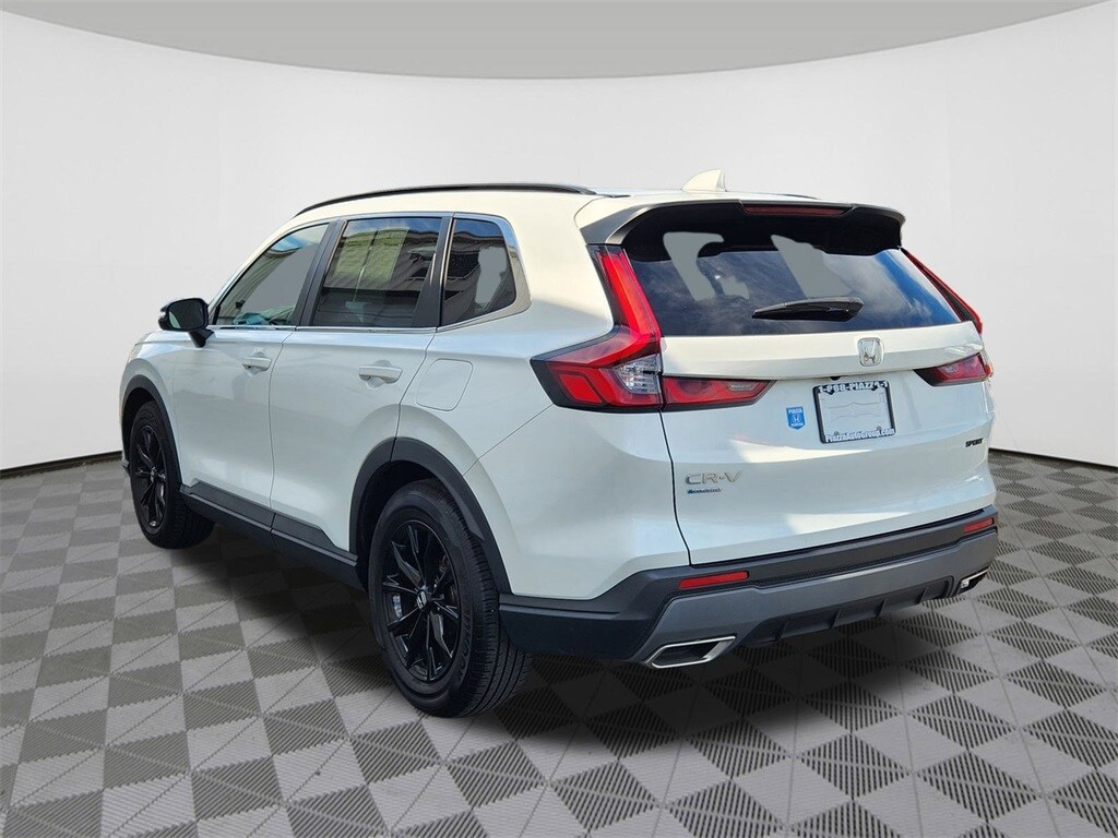 2023 Honda CR-V Hybrid Sport photo 3