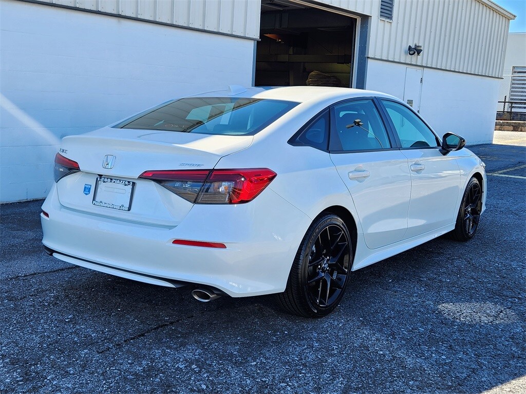 2023 Honda Civic Sport photo 4