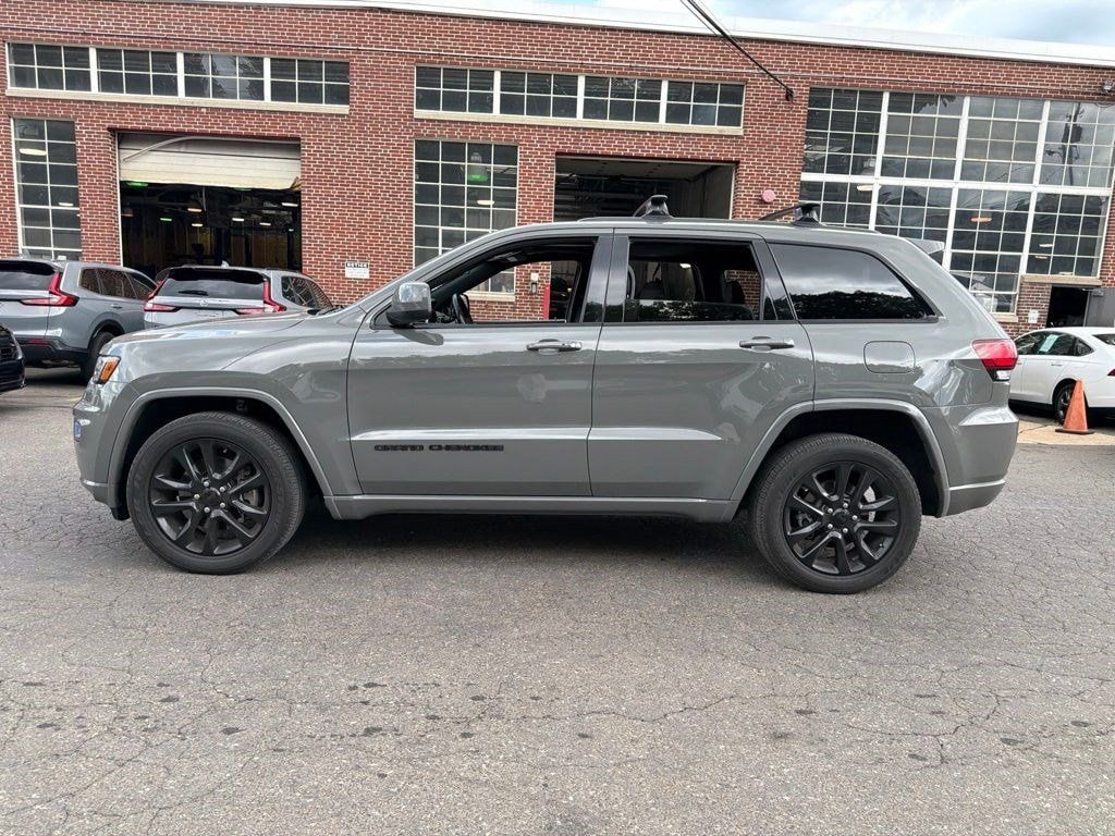 Used 2021 Jeep Grand Cherokee Laredo X SUV