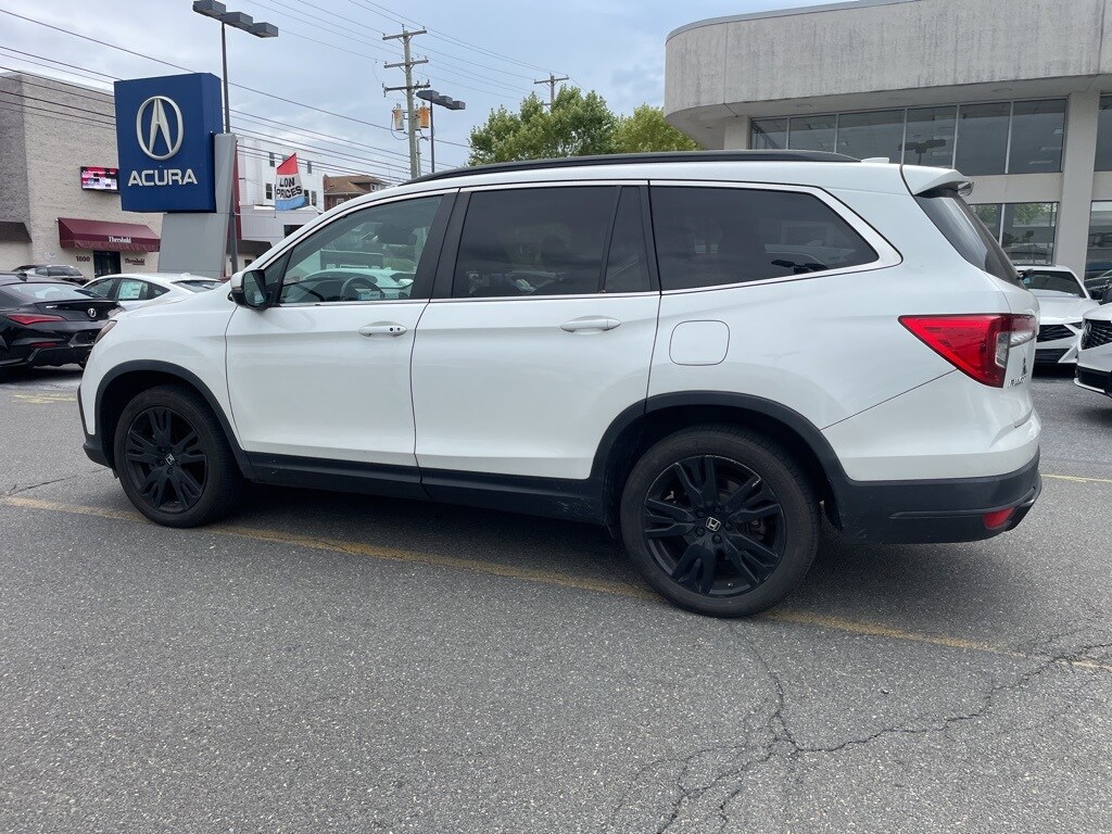 2021 Honda Pilot Special Edition photo 3