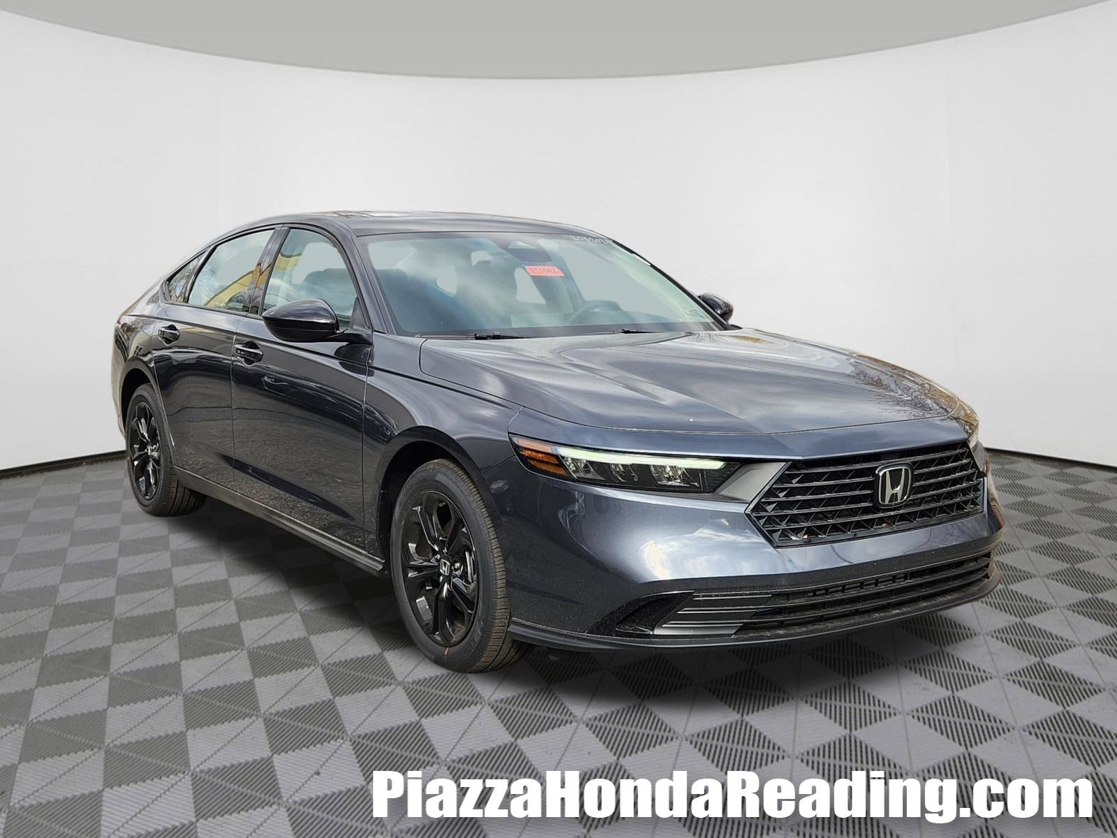 2025 Honda Accord SE's photo