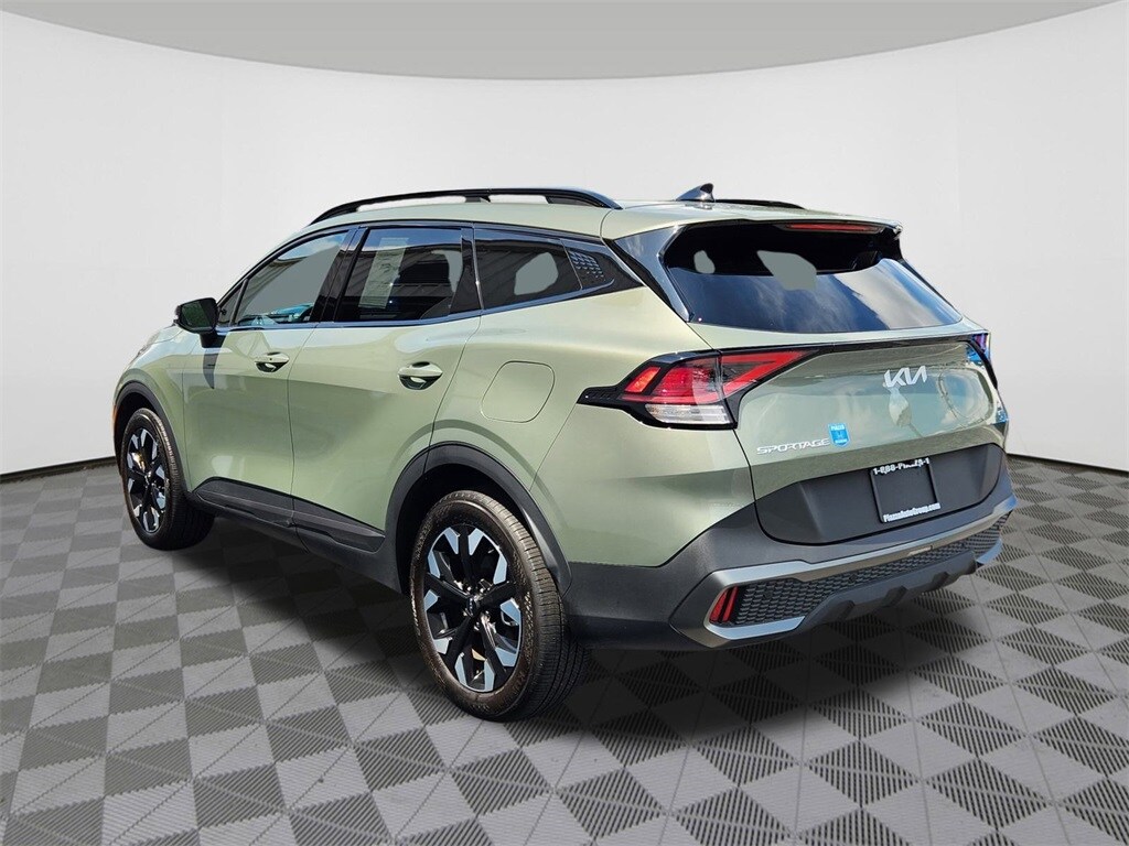 2024 Kia Sportage X-Line photo 3
