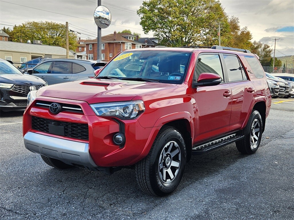 2023 Toyota 4Runner TRD Off-Road Premium photo 2
