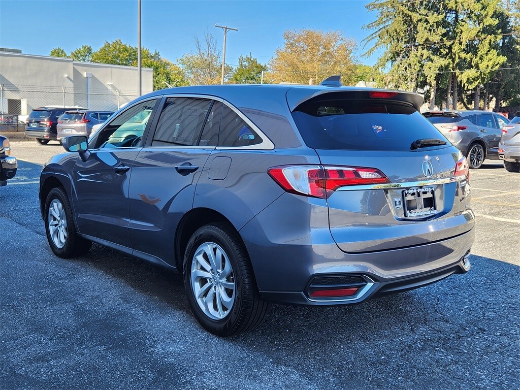 2017 Acura RDX Technology photo 3