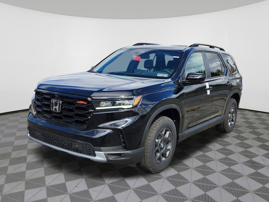 New 2025 Honda Pilot TrailSport SUV