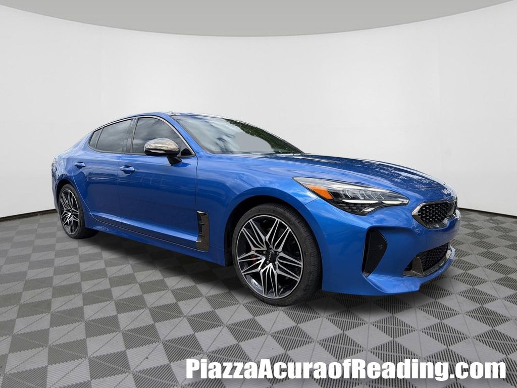 2022 Kia Stinger GT1 AWD's photo