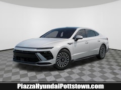 2026 Hyundai Sonata Hybrid Limited Sedan