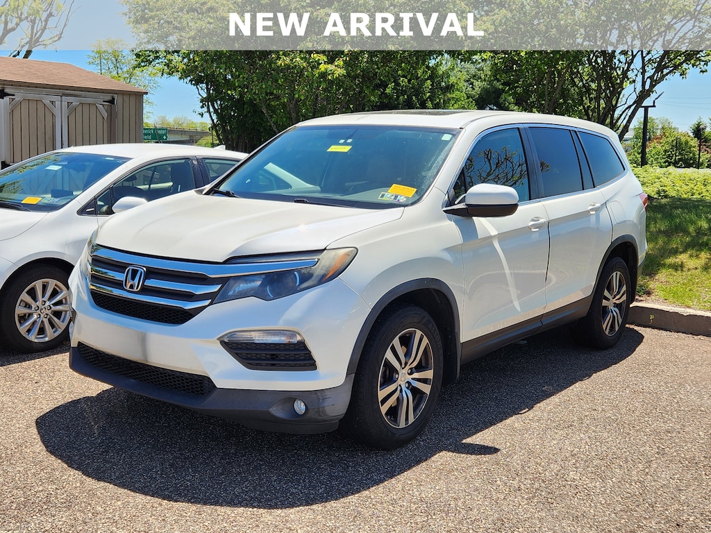 Used 2016 Honda Pilot EX-L w/Navigation AWD SUV