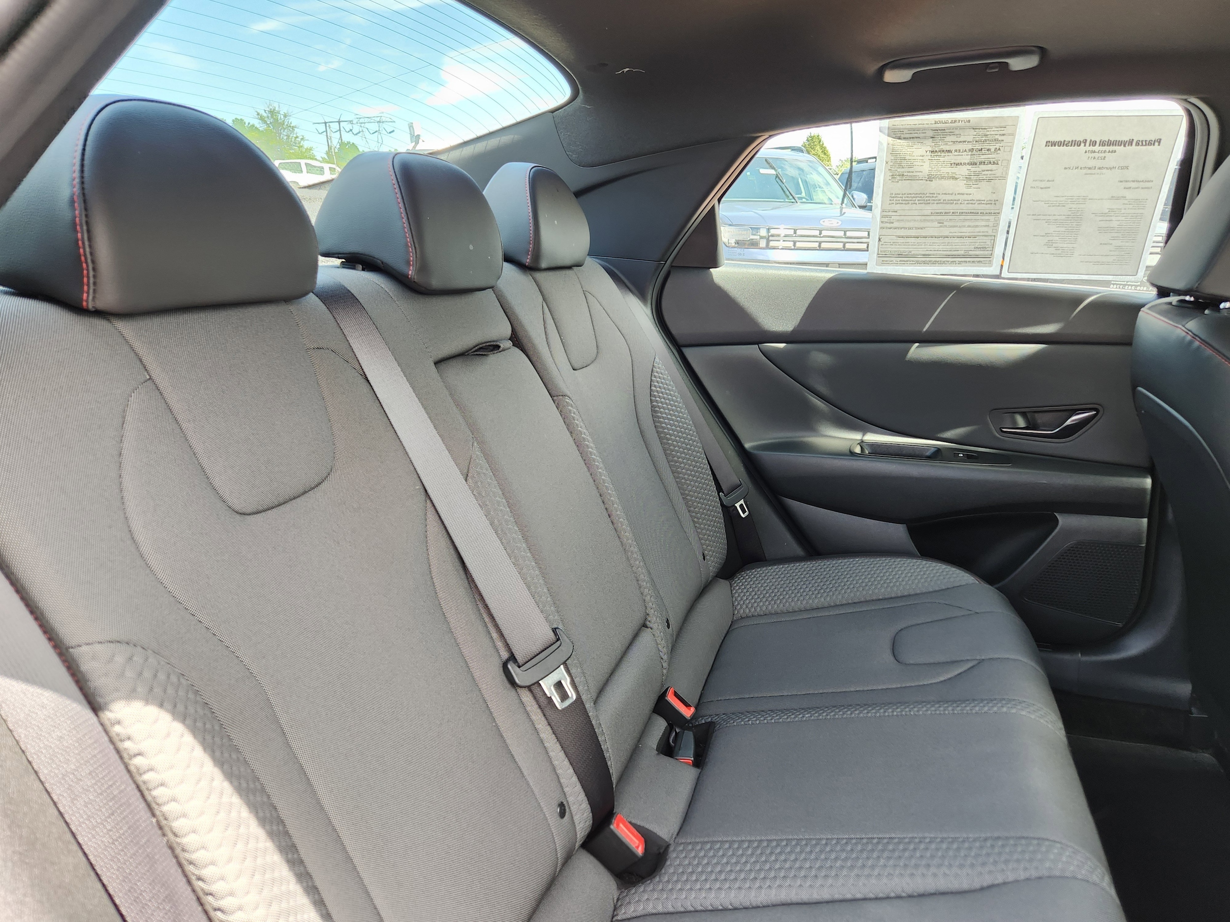 2023 Hyundai Elantra N Line - Photo 15