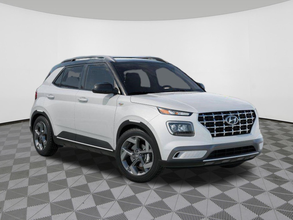 New 2026 Hyundai Venue SEL w/Two-Tone Roof SUV