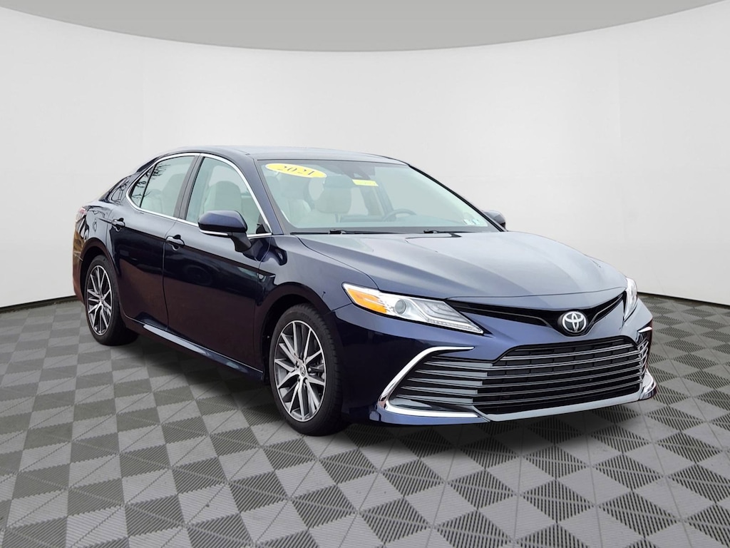 Used 2021 Toyota Camry XLE Sedan
