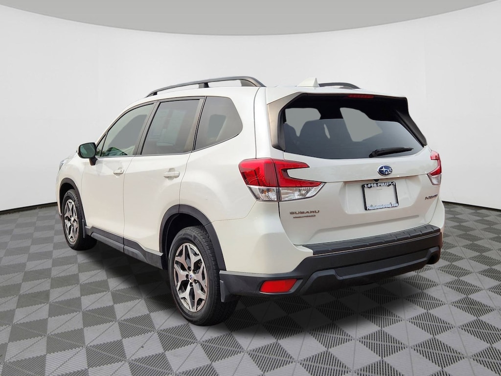 Used 2021 Subaru Forester Premium SUV