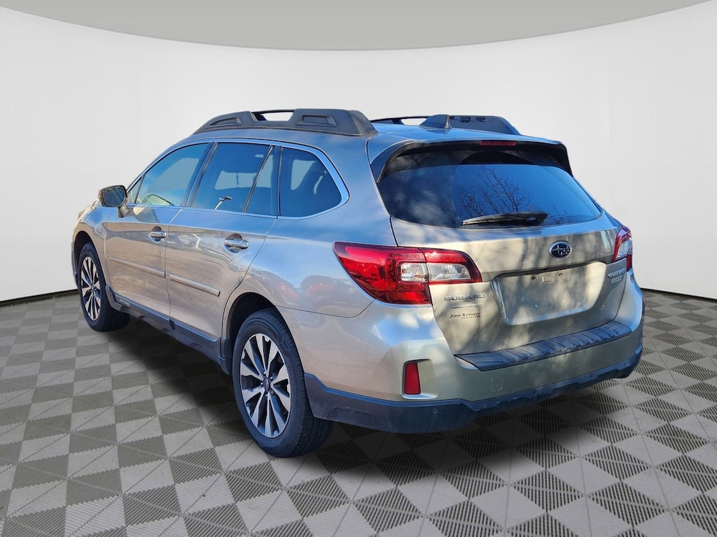 Used 2017 Subaru Outback 2.5i Limited with SUV