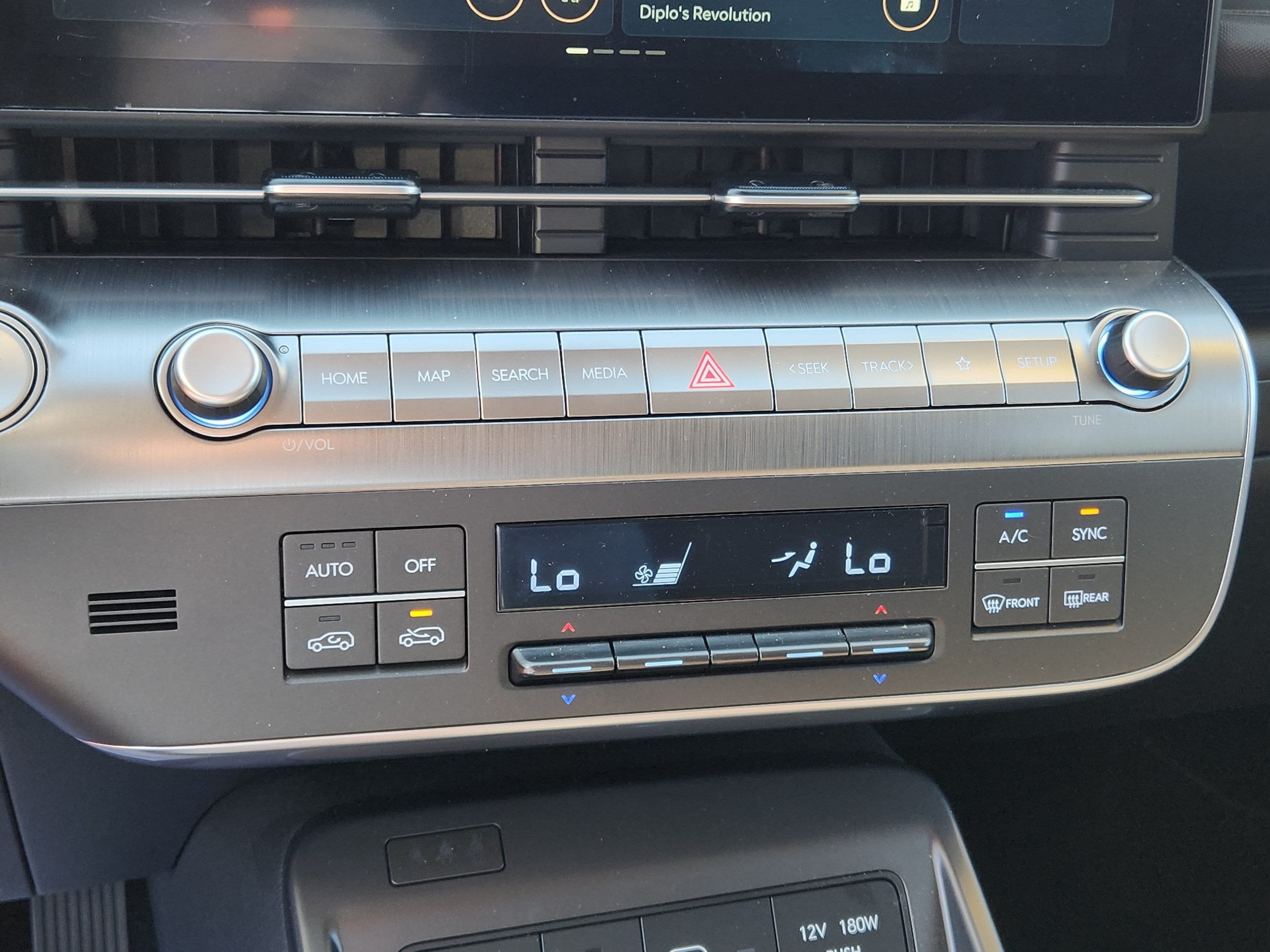 2025 Hyundai Kona SEL Convenience - Photo 20
