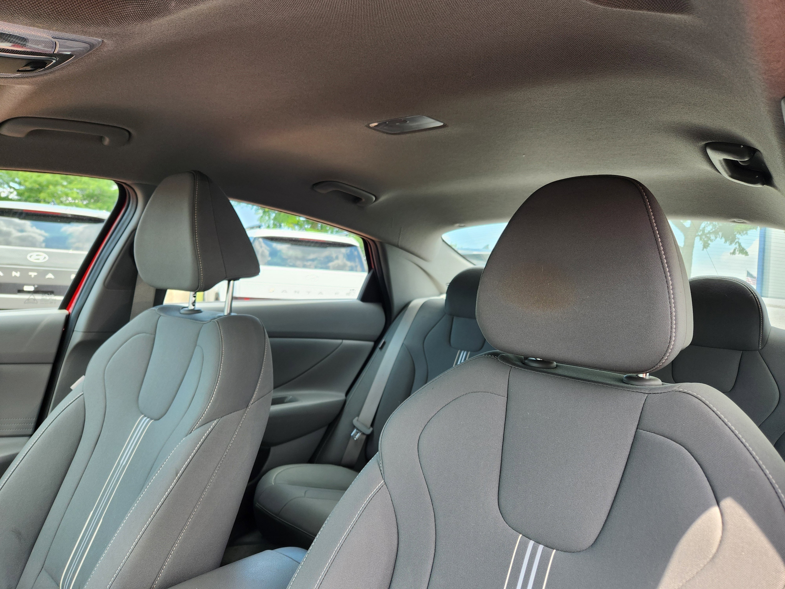 2024 Hyundai Elantra SEL - Photo 12