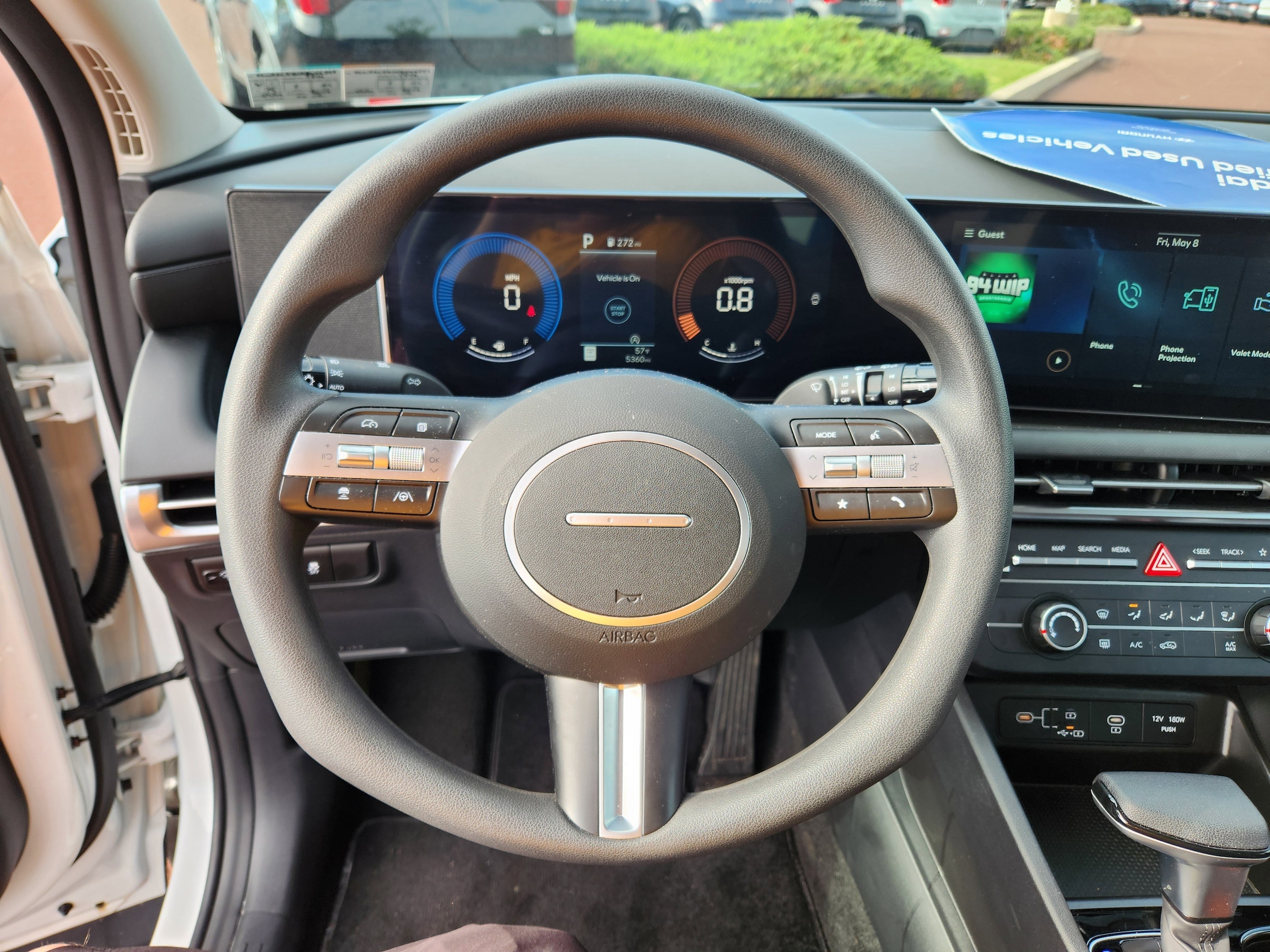 2025 Hyundai Tucson SE - Photo 18