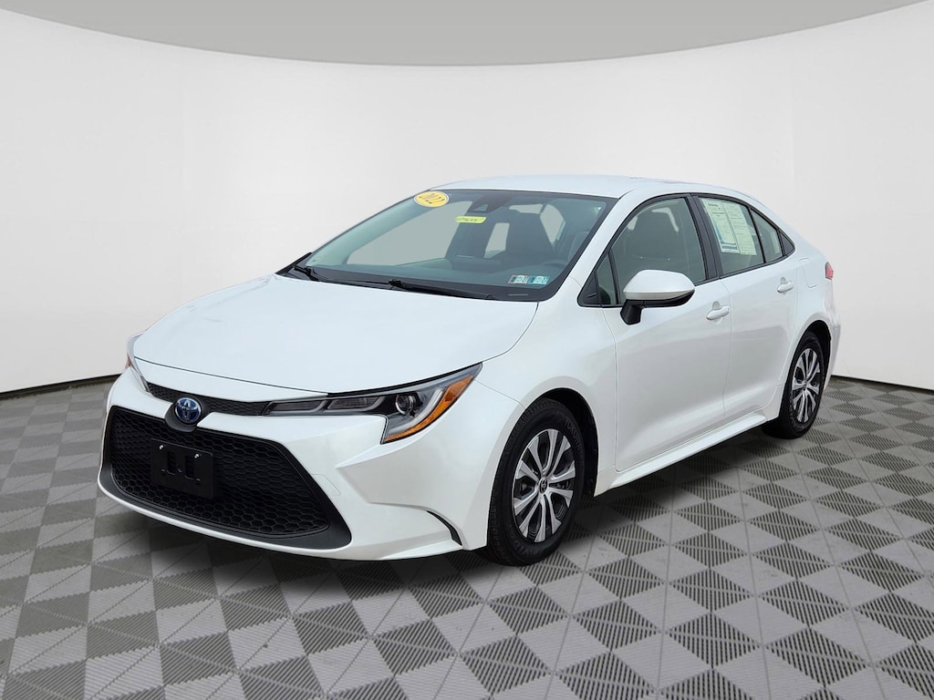 Used 2022 Toyota Corolla Hybrid LE Sedan