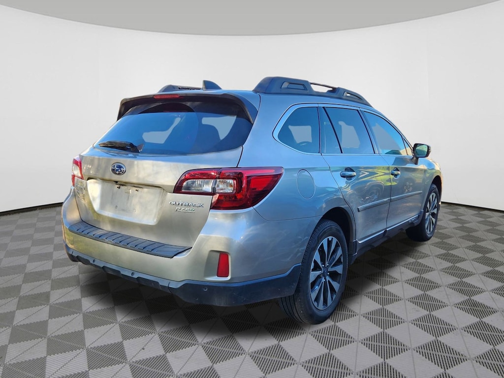 Used 2017 Subaru Outback 2.5i Limited with SUV