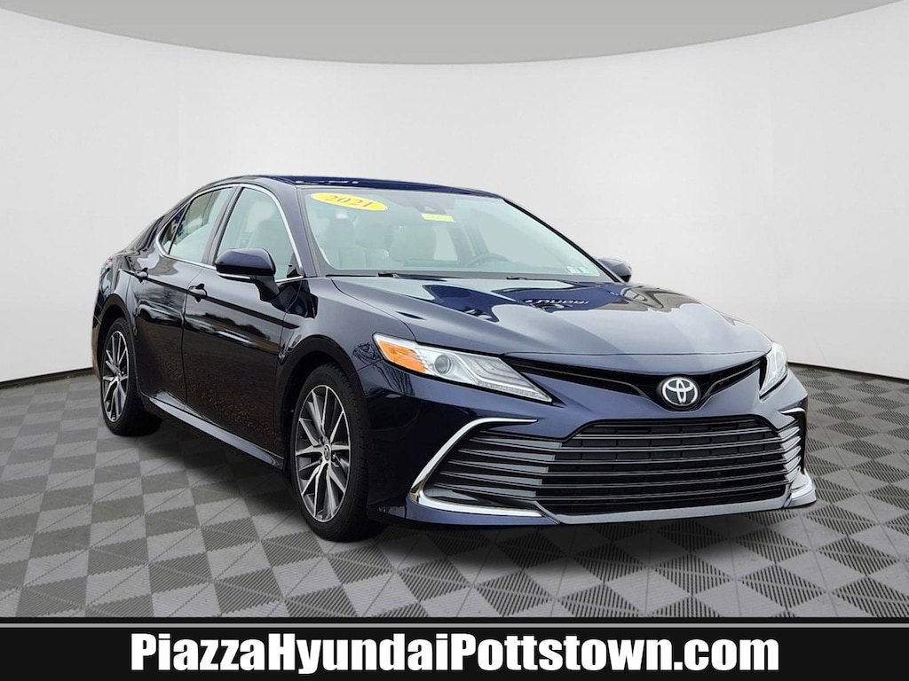Used 2021 Toyota Camry XLE Sedan