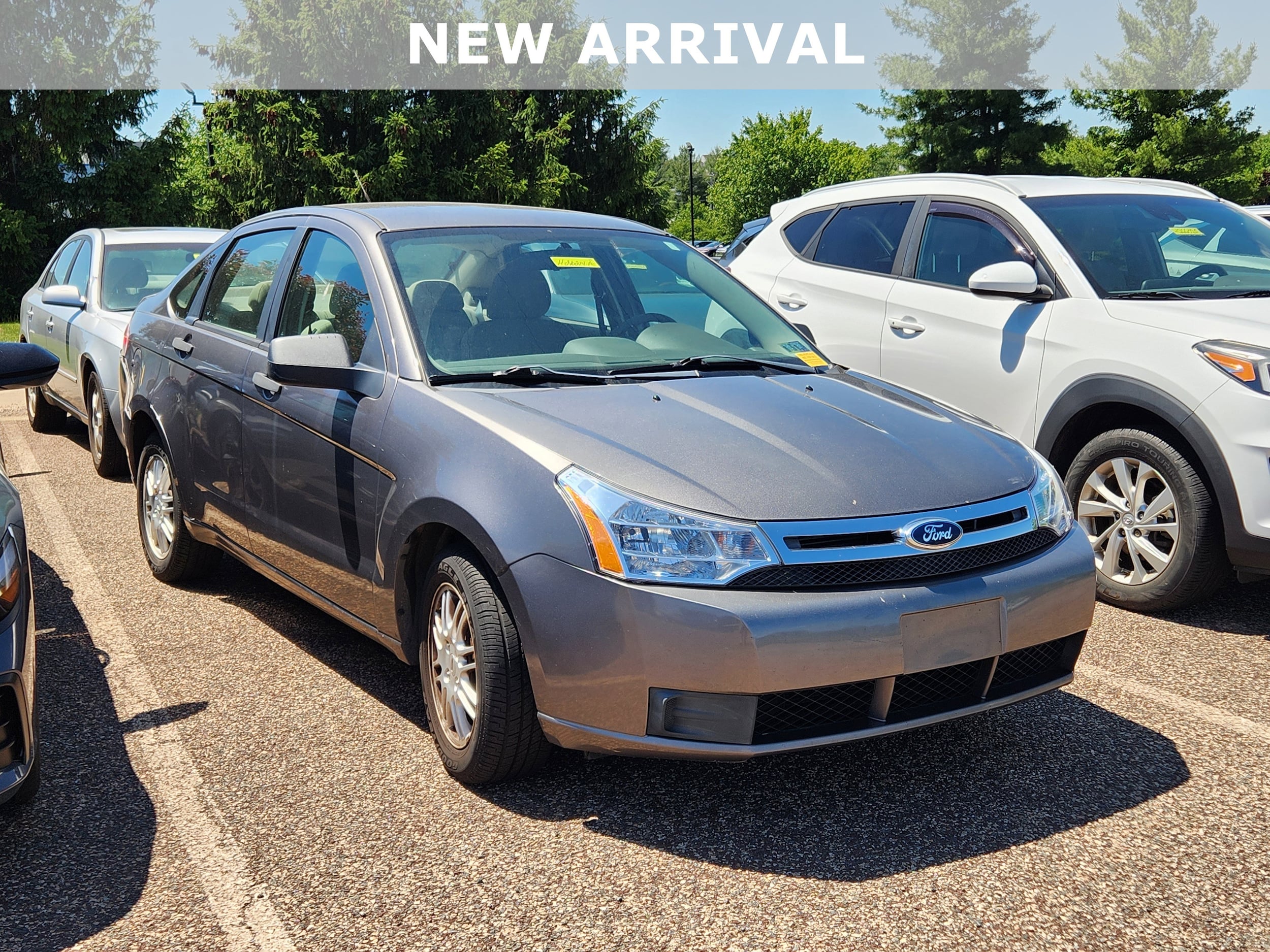 2011 Ford Focus SE's photo
