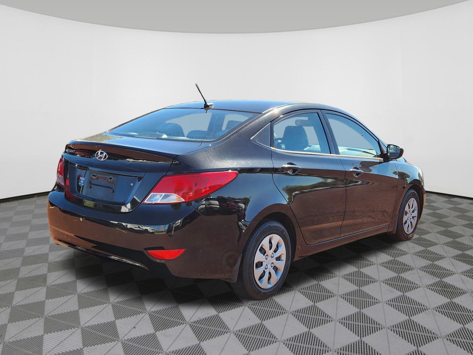 Used 2015 Hyundai Accent GLS (A6) Sedan