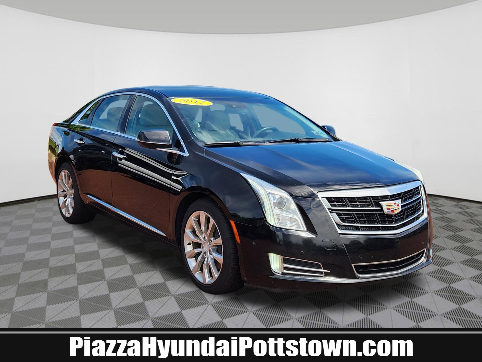 2017 Cadillac XTS 3.6L FWD Luxury's photo
