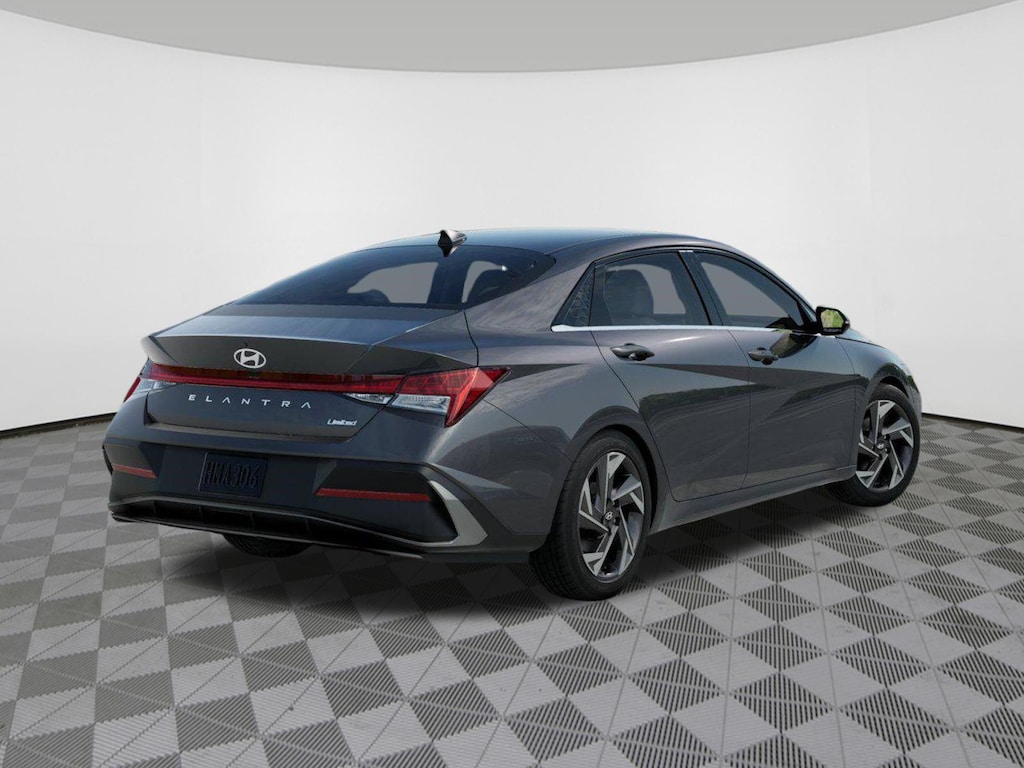 New 2026 Hyundai Elantra Limited Sedan