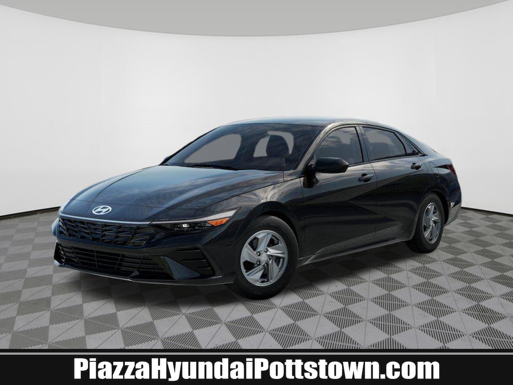 New 2026 Hyundai Elantra SE Sedan