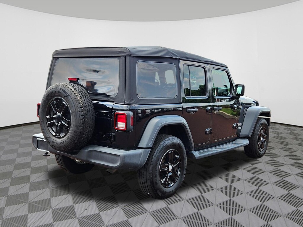 Used 2018 Jeep Wrangler Unlimited Sport 4x4 SUV
