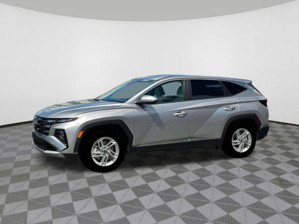 New 2026 Hyundai Tucson SE AWD SUV