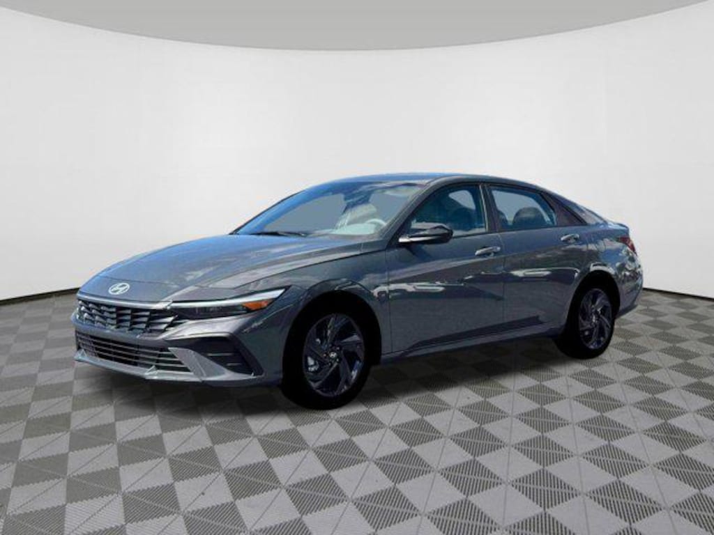 New 2026 Hyundai Elantra SEL Sport Sedan
