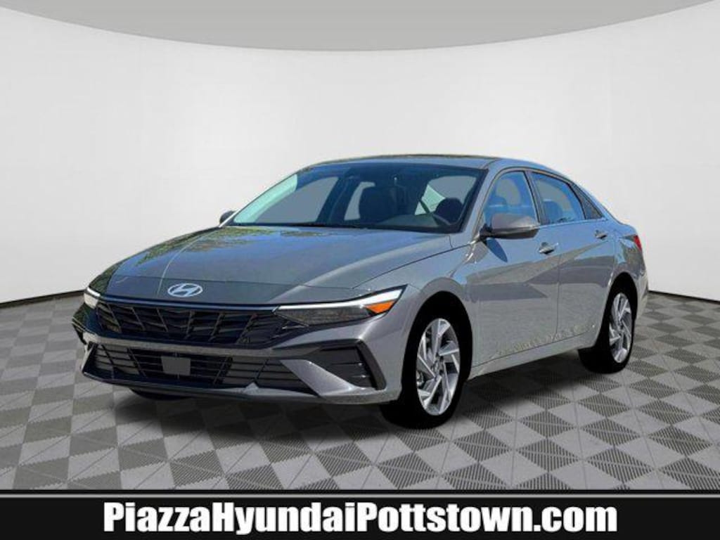 New 2026 Hyundai Elantra Limited Sedan