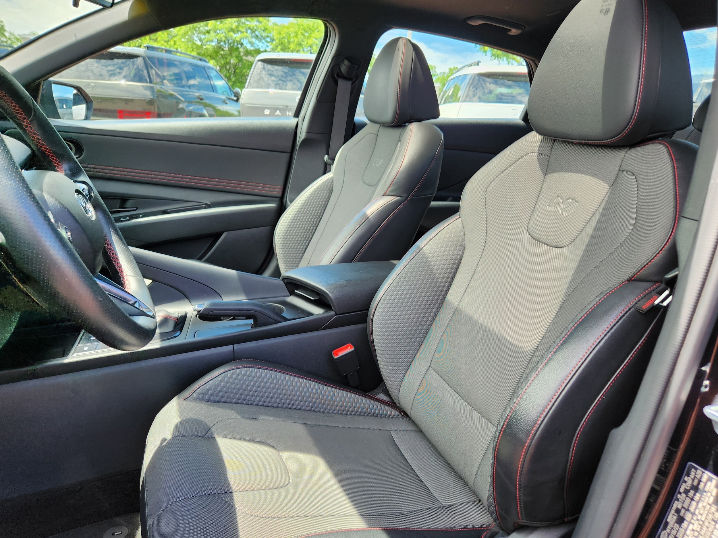 2023 Hyundai Elantra N Line - Photo 10