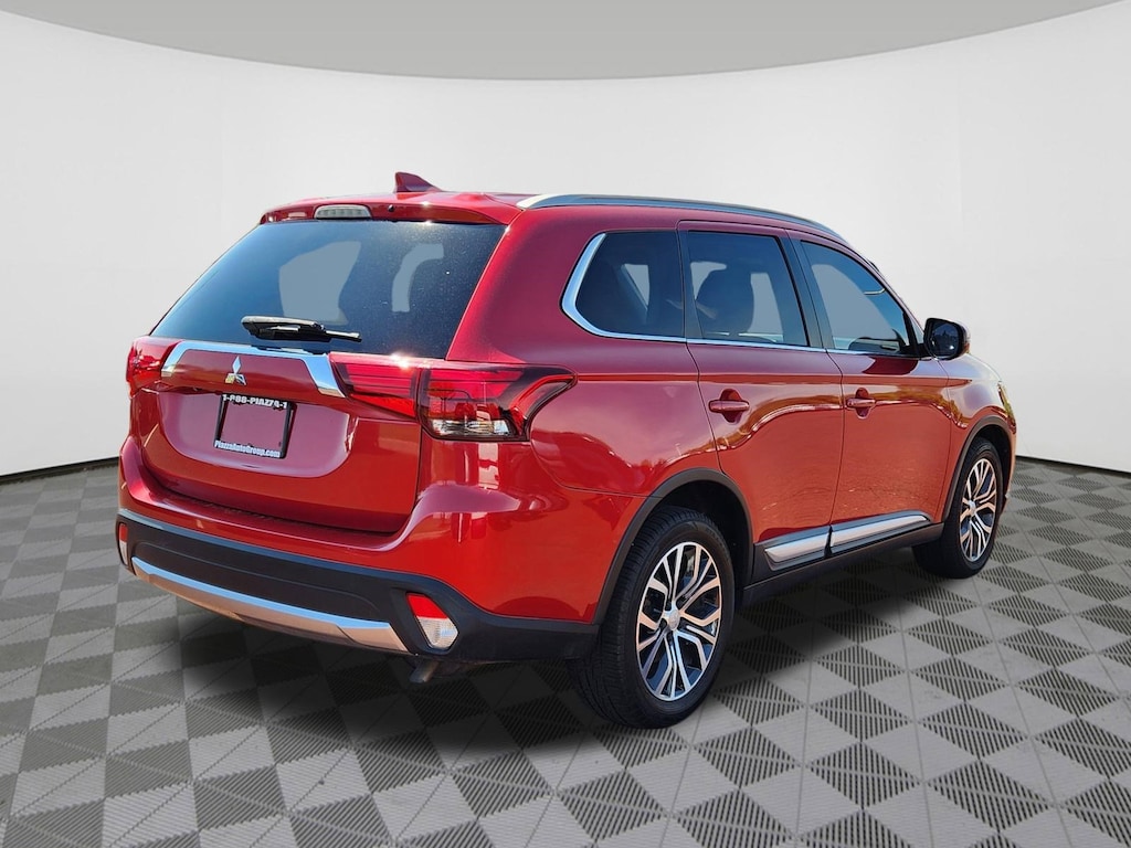 Used 2017 Mitsubishi Outlander SEL CUV